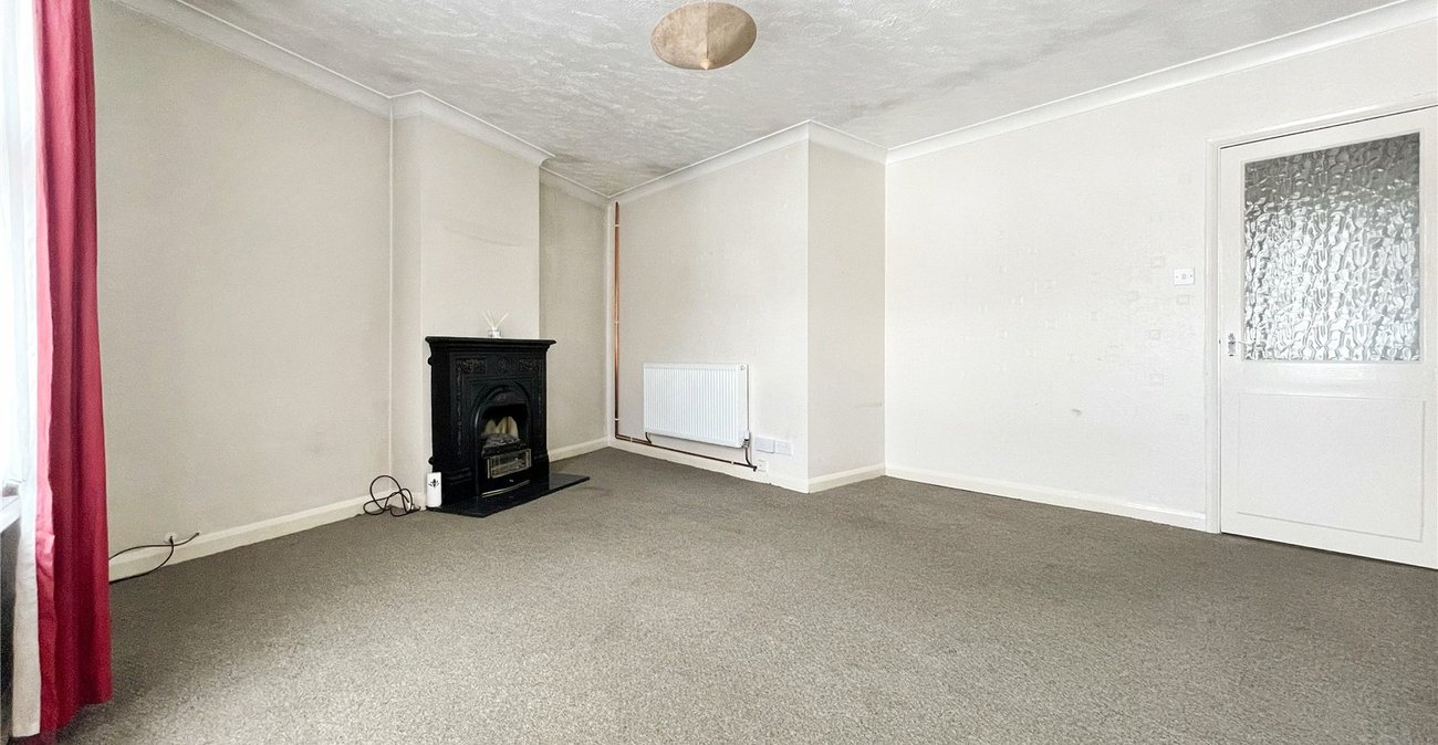 1 bedroom property for sale in Gillingham | Robinson Michael & Jackson