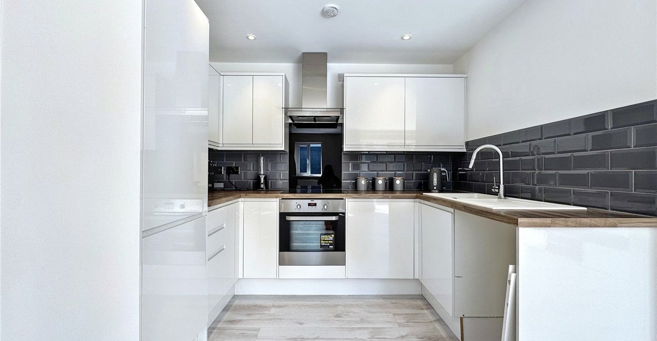 2 bedroom bungalow for sale in Gillingham | Robinson Michael & Jackson