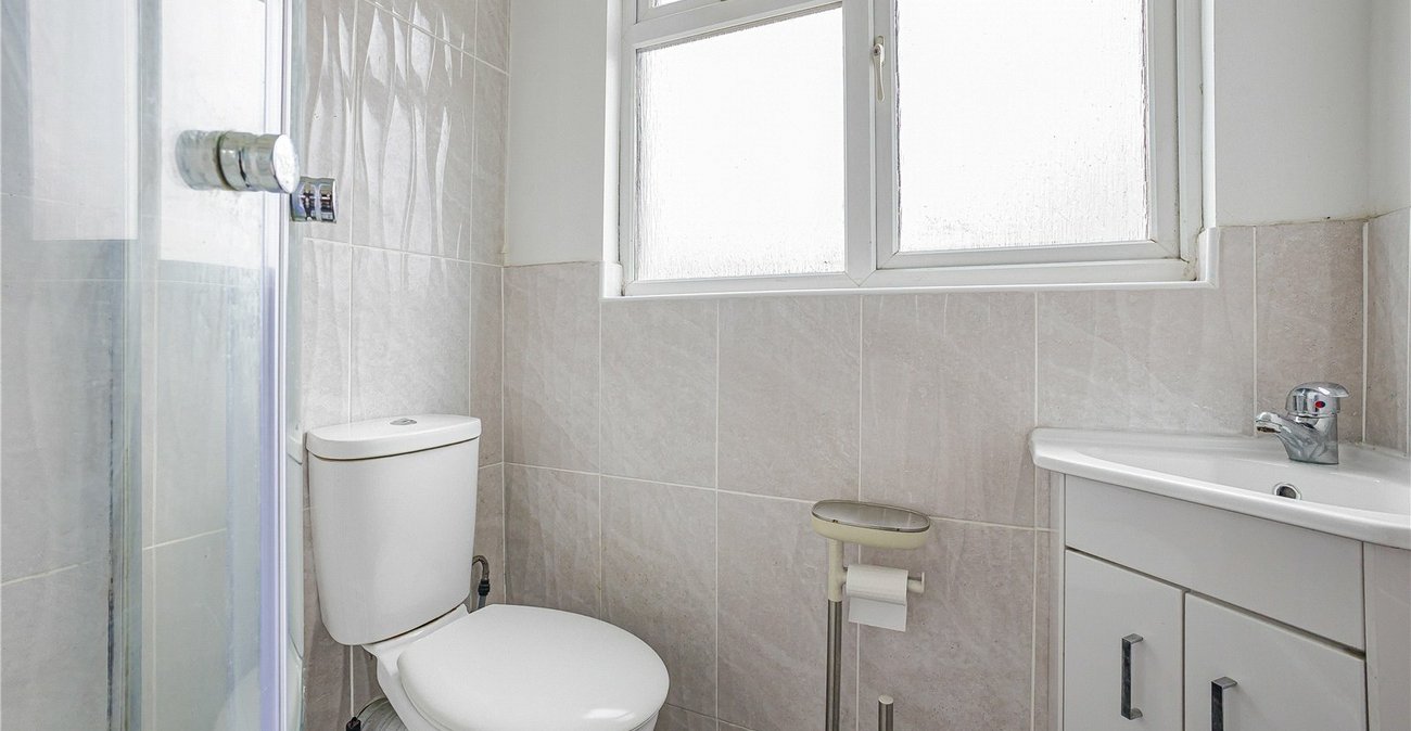 4 bedroom house for sale in Northfleet | Robinson Michael & Jackson