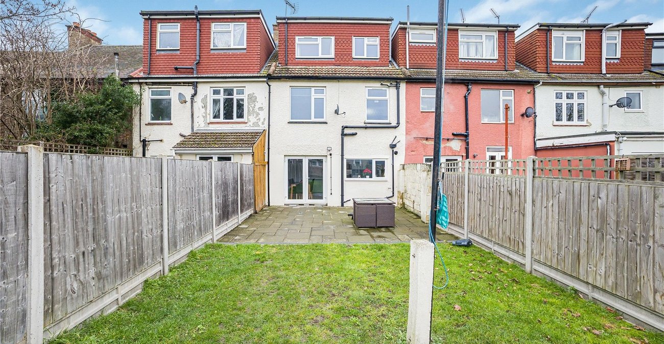 4 bedroom house for sale in Northfleet | Robinson Michael & Jackson