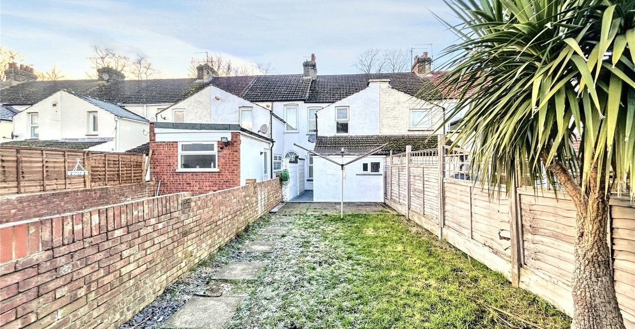 3 bedroom house for sale in Gillingham | Robinson Michael & Jackson