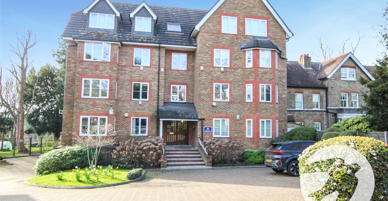 2 bedroom property for sale in London | Robinson Jackson