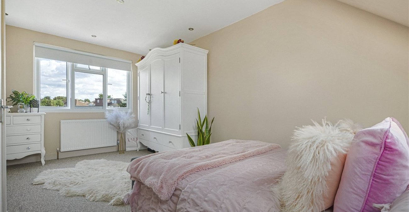 4 bedroom house for sale in Orpington | Robinson Jackson