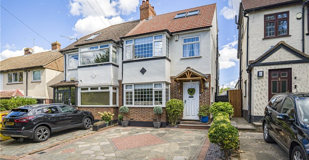 4 bedroom house for sale in Orpington | Robinson Jackson