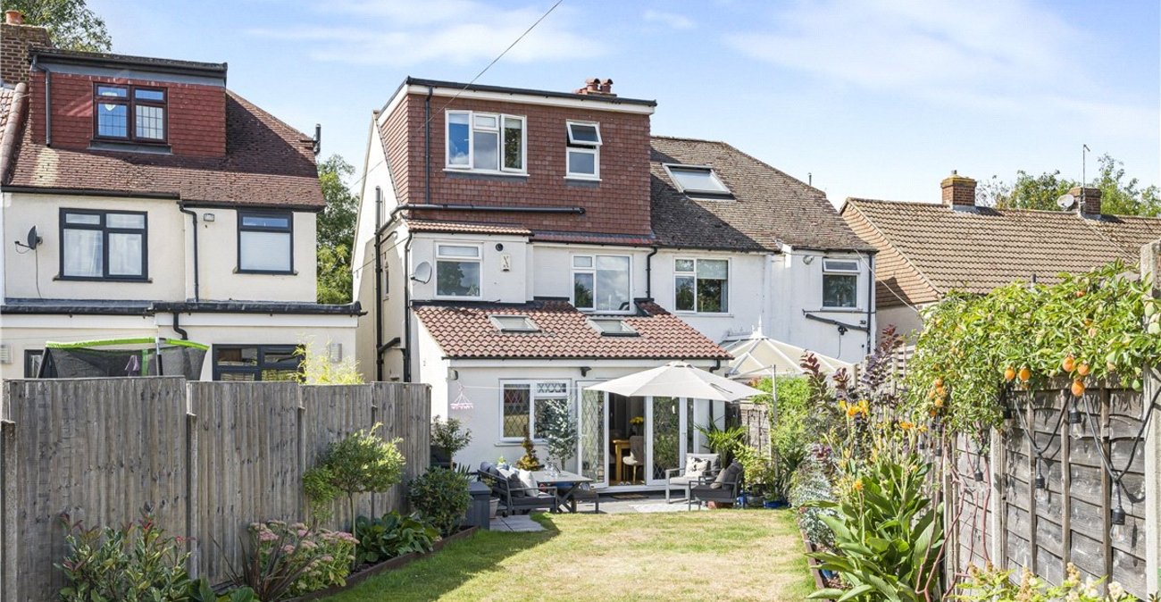 4 bedroom house for sale in Orpington | Robinson Jackson