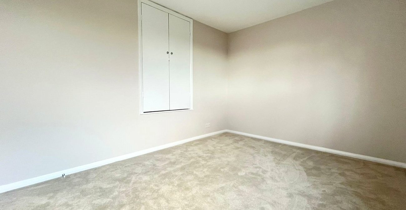 3 bedroom house for sale in Lordswood | Robinson Michael & Jackson