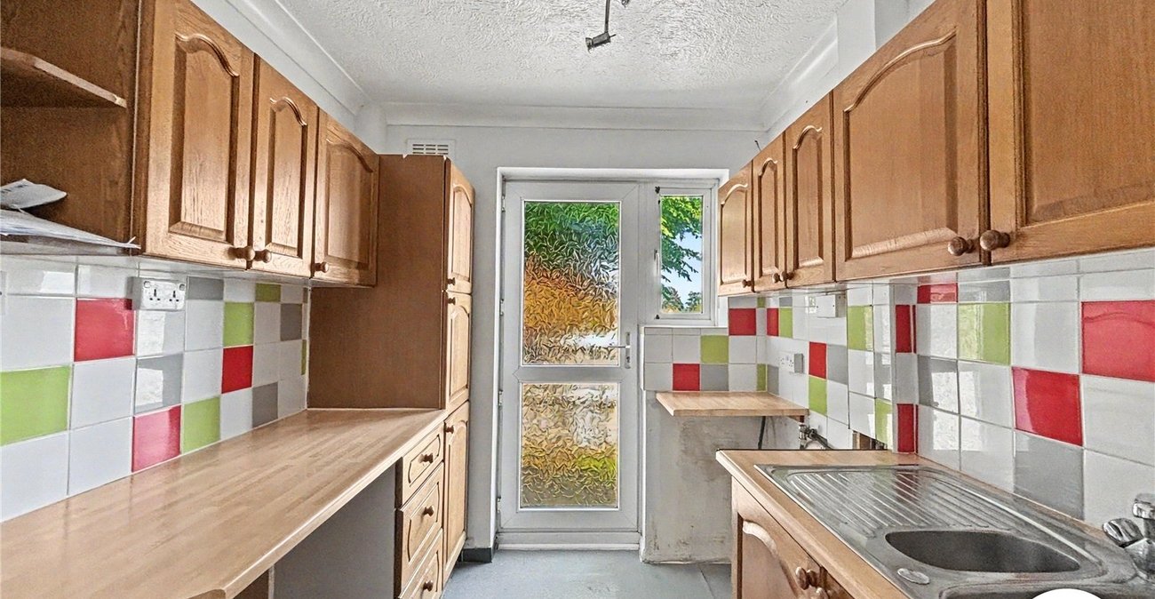 3 bedroom bungalow for sale in Lordswood | Robinson Michael & Jackson
