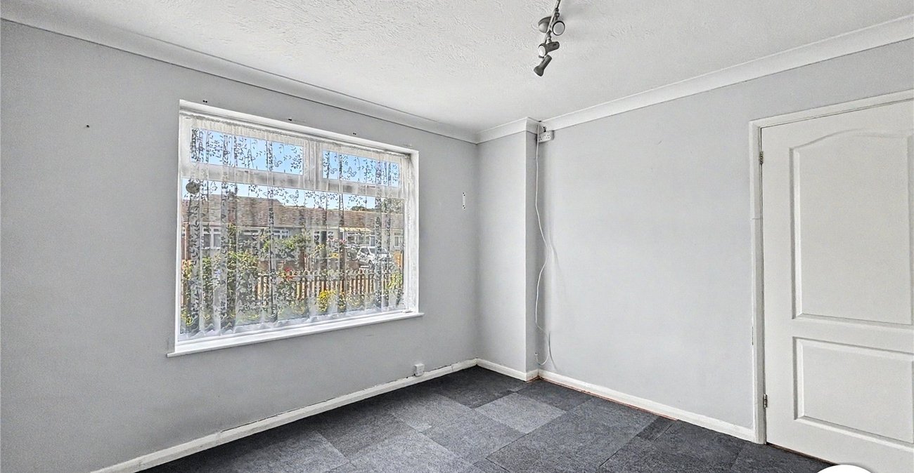 3 bedroom bungalow for sale in Lordswood | Robinson Michael & Jackson