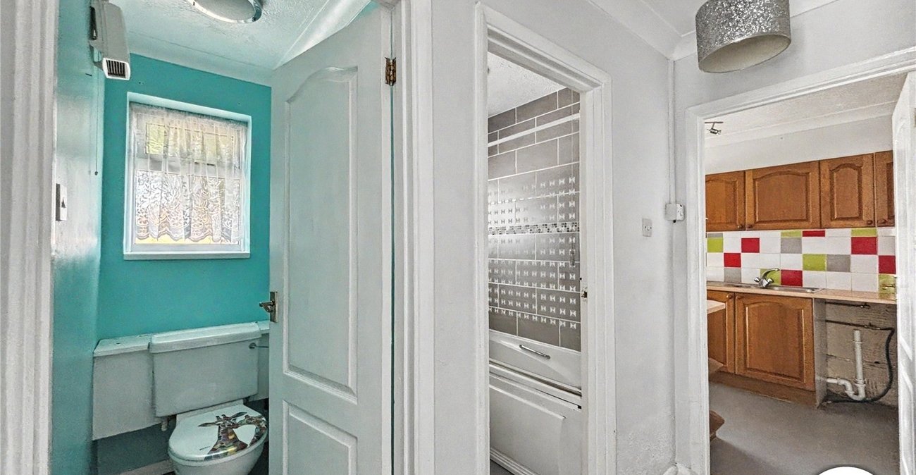 3 bedroom bungalow for sale in Lordswood | Robinson Michael & Jackson