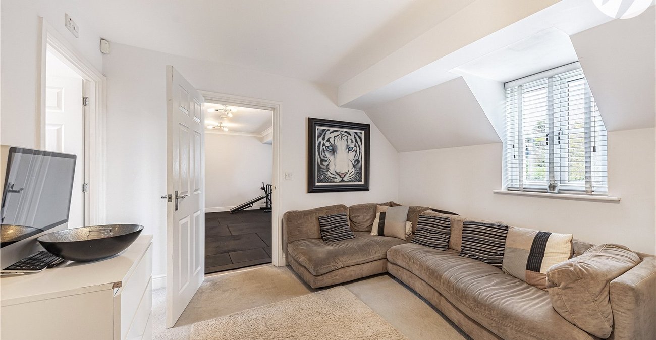 1 bedroom property for sale in Gravesend | Robinson Michael & Jackson