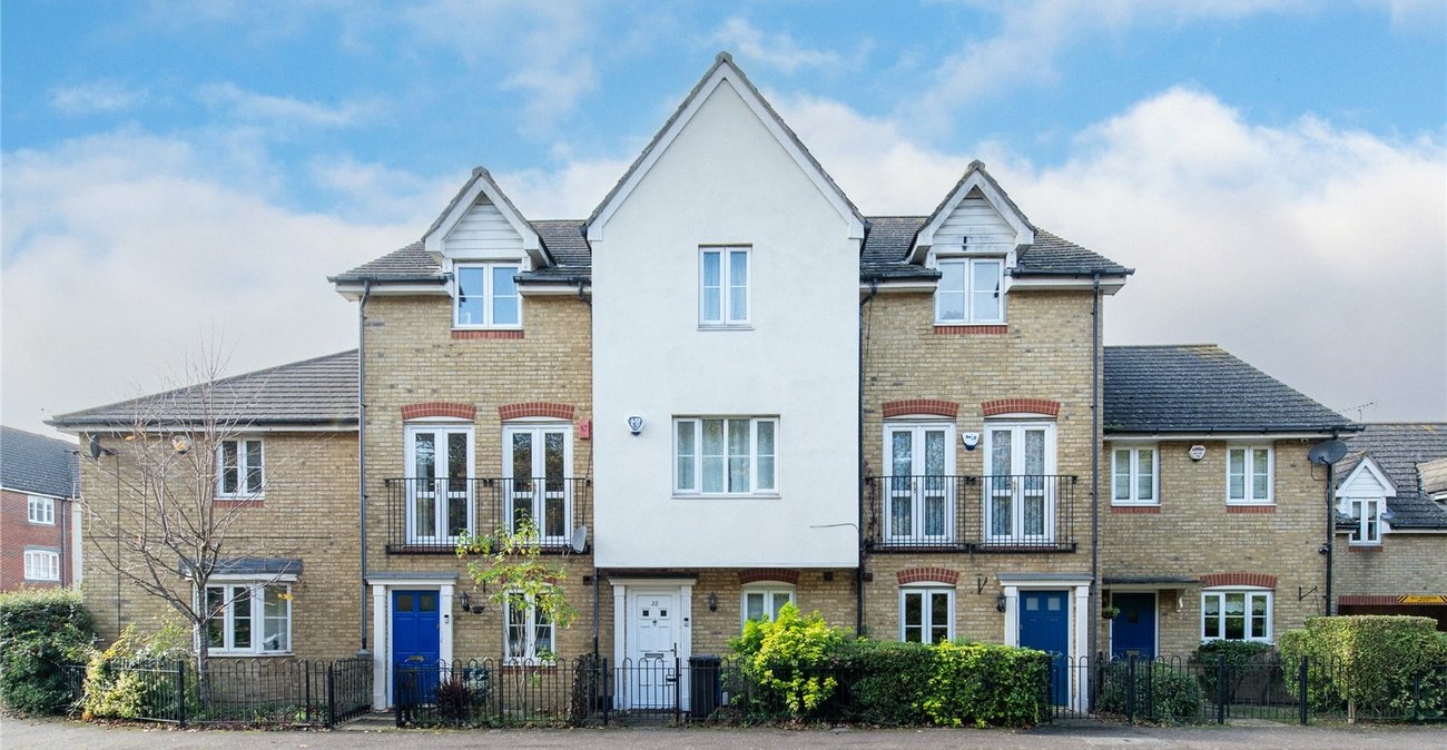 3 bedroom house for sale in Northfleet | Robinson Michael & Jackson