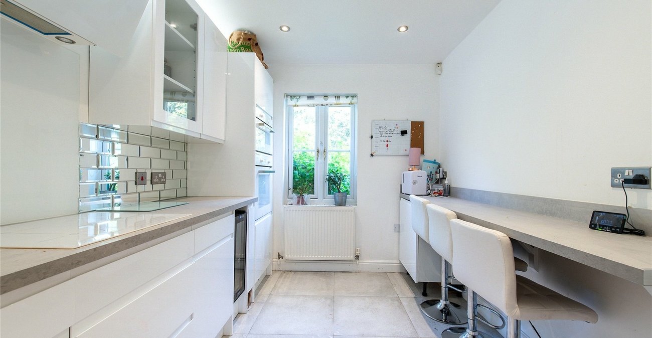 3 bedroom house for sale in Northfleet | Robinson Michael & Jackson