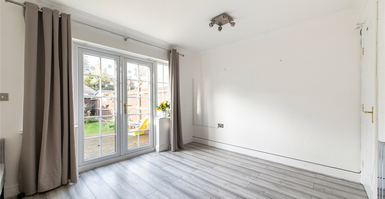 3 bedroom house for sale in Northfleet | Robinson Michael & Jackson