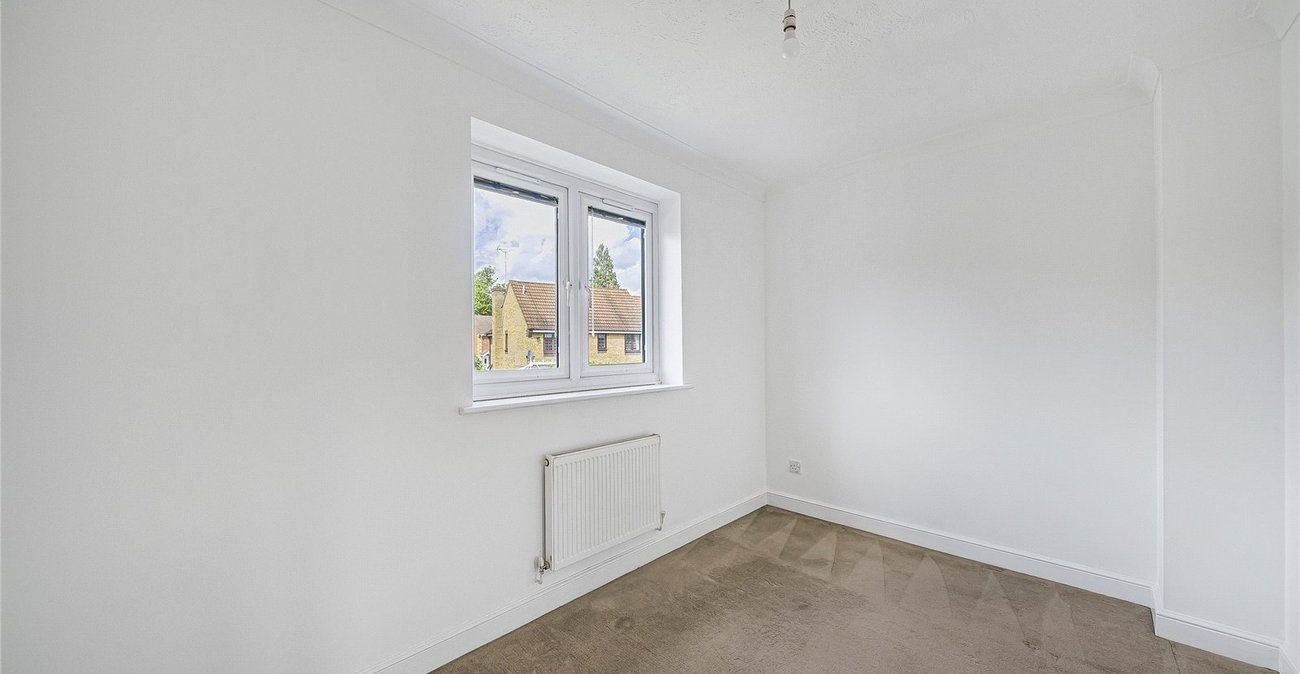 2 bedroom house for sale in Greenhithe | Robinson Jackson