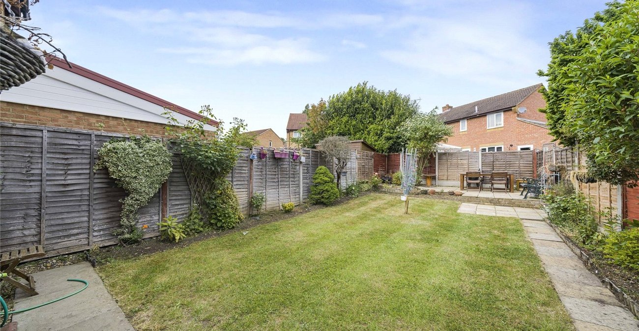 2 bedroom house for sale in Greenhithe | Robinson Jackson