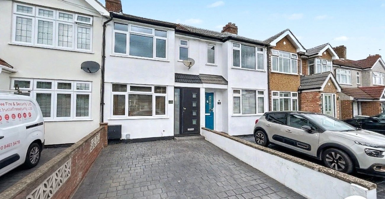 2 bedroom house for sale in South Welling | Robinson Jackson
