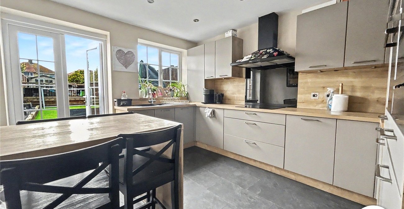 2 bedroom house for sale in South Welling | Robinson Jackson