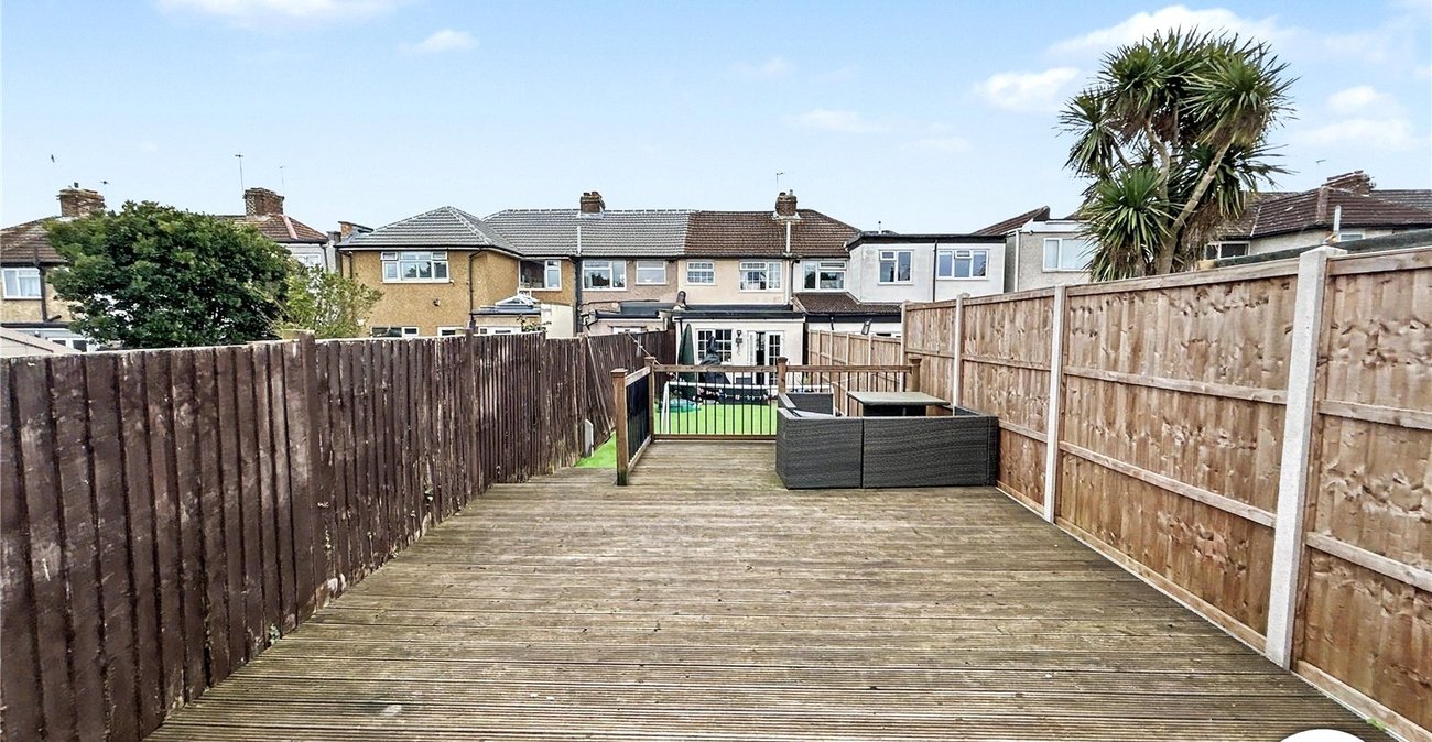 2 bedroom house for sale in South Welling | Robinson Jackson