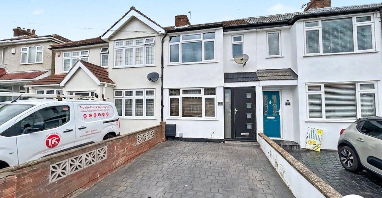 2 bedroom house for sale in South Welling | Robinson Jackson