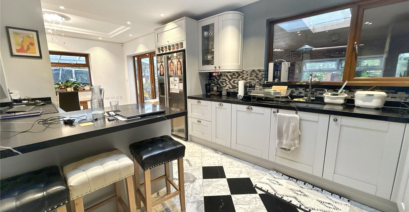 4 bedroom house for sale in Welling | Robinson Jackson