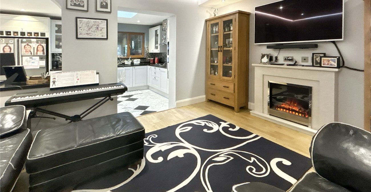 4 bedroom house for sale in Welling | Robinson Jackson