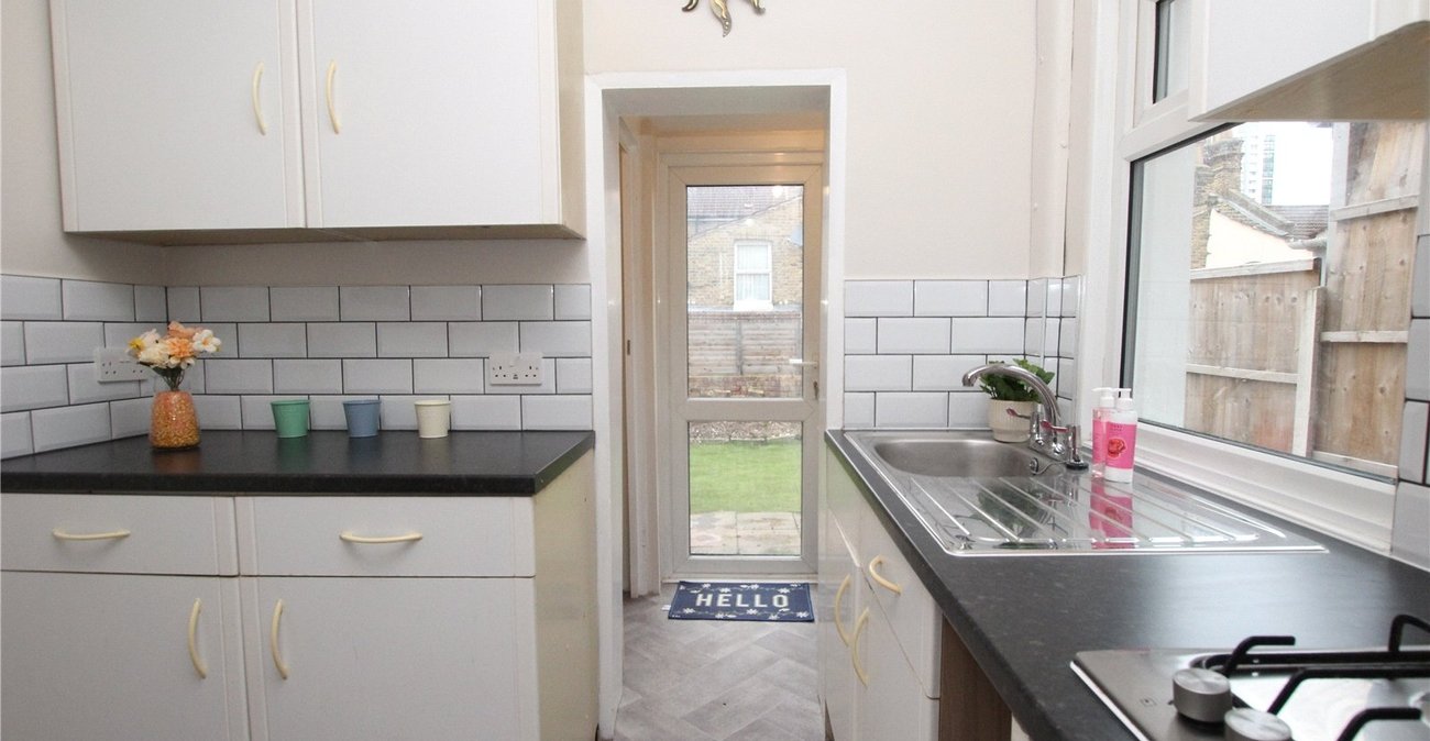 2 bedroom house for sale in Plumstead | Robinson Jackson