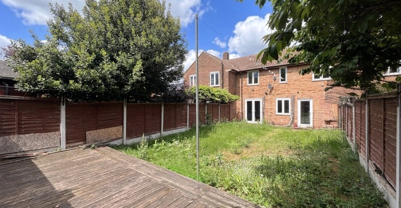 3 bedroom house for sale in Gillingham | Robinson Michael & Jackson