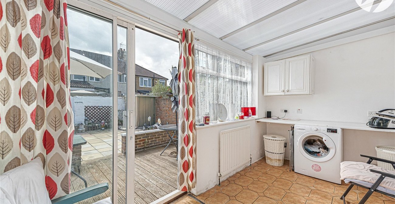 3 bedroom house for sale in Dartford | Robinson Jackson
