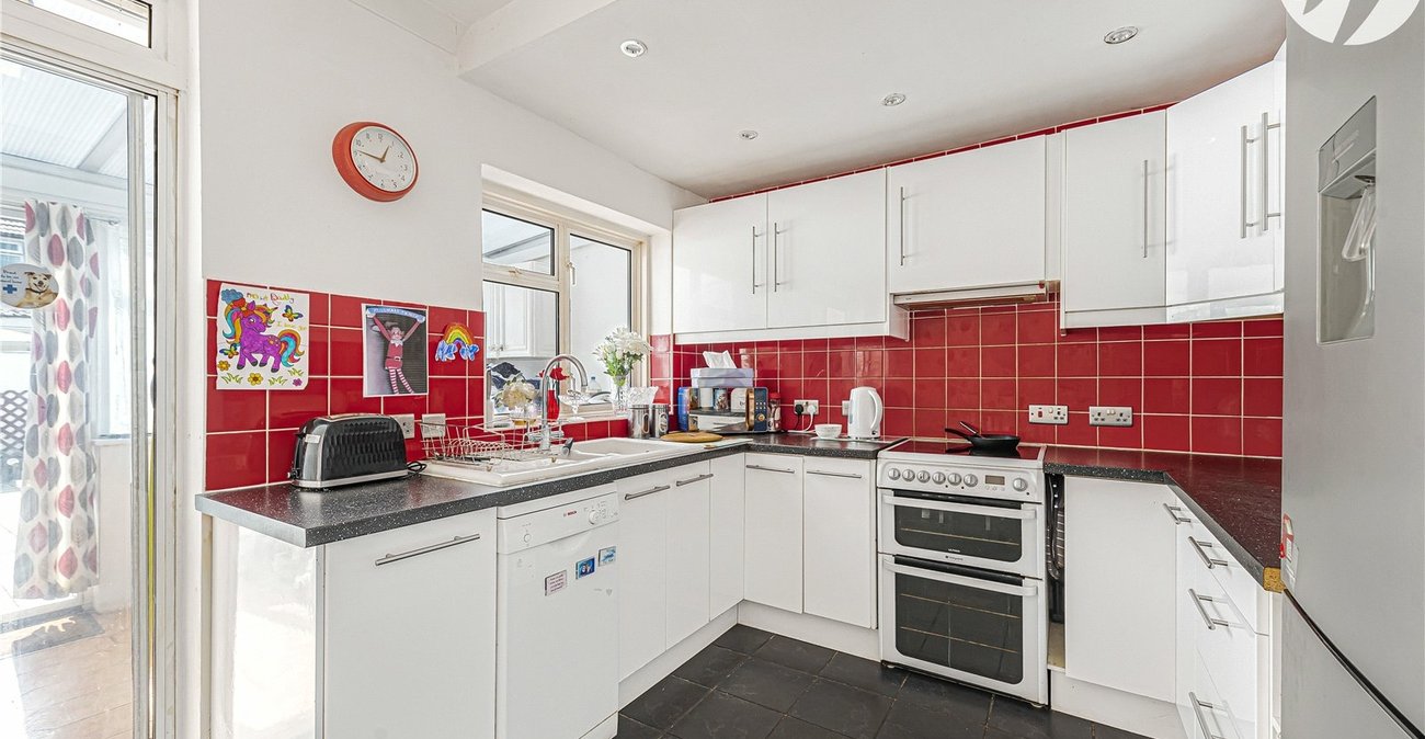 3 bedroom house for sale in Dartford | Robinson Jackson