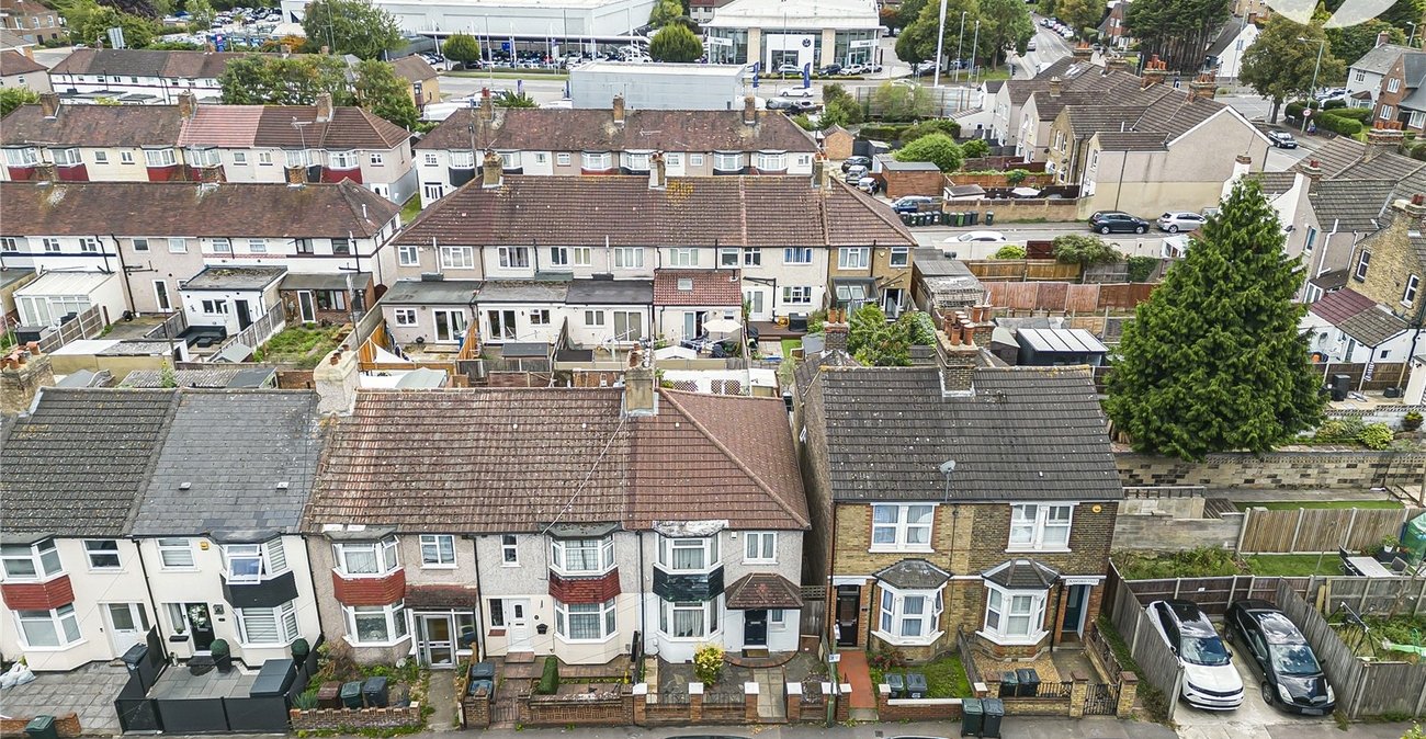 3 bedroom house for sale in Dartford | Robinson Jackson