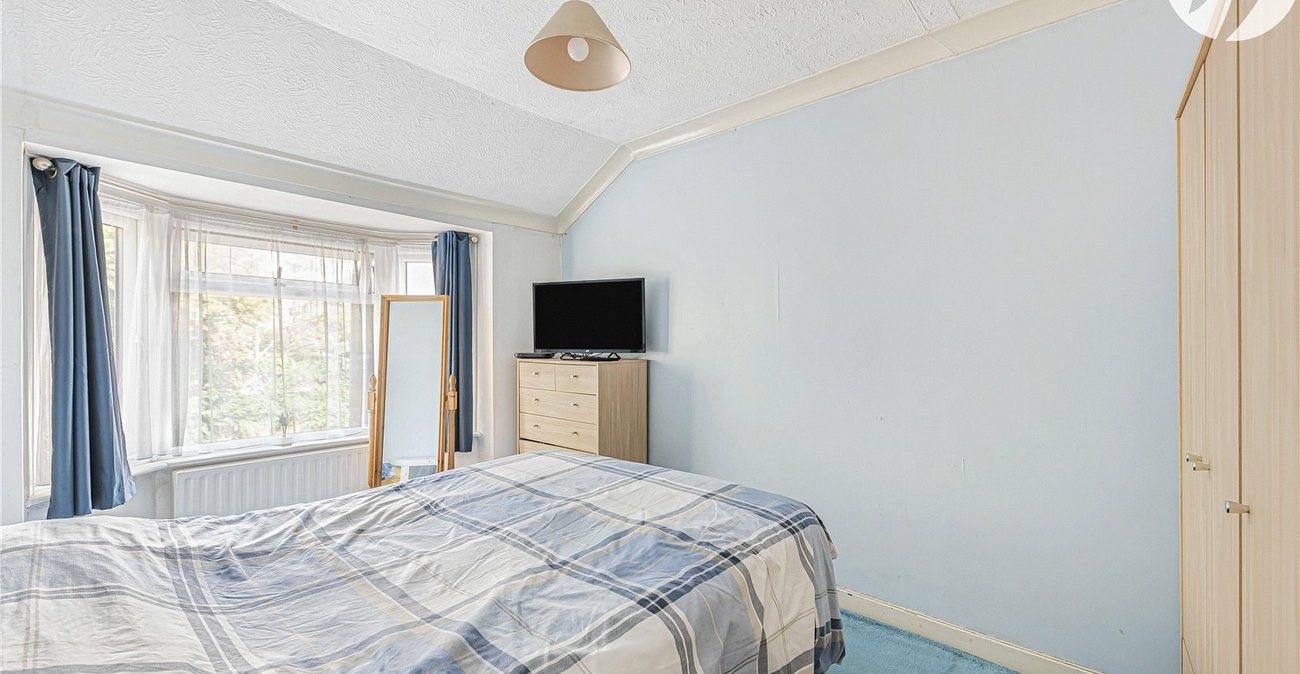 3 bedroom house for sale in Dartford | Robinson Jackson