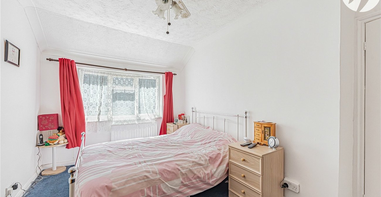 3 bedroom house for sale in Dartford | Robinson Jackson
