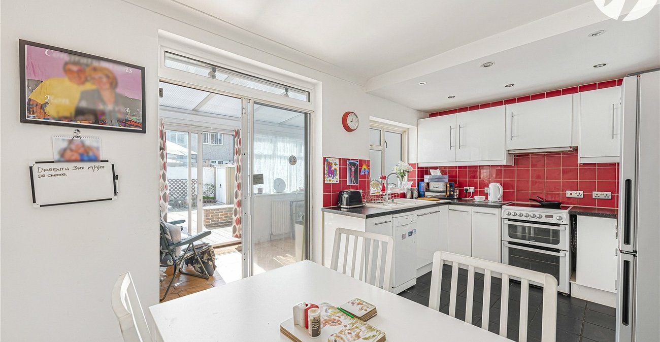 3 bedroom house for sale in Dartford | Robinson Jackson
