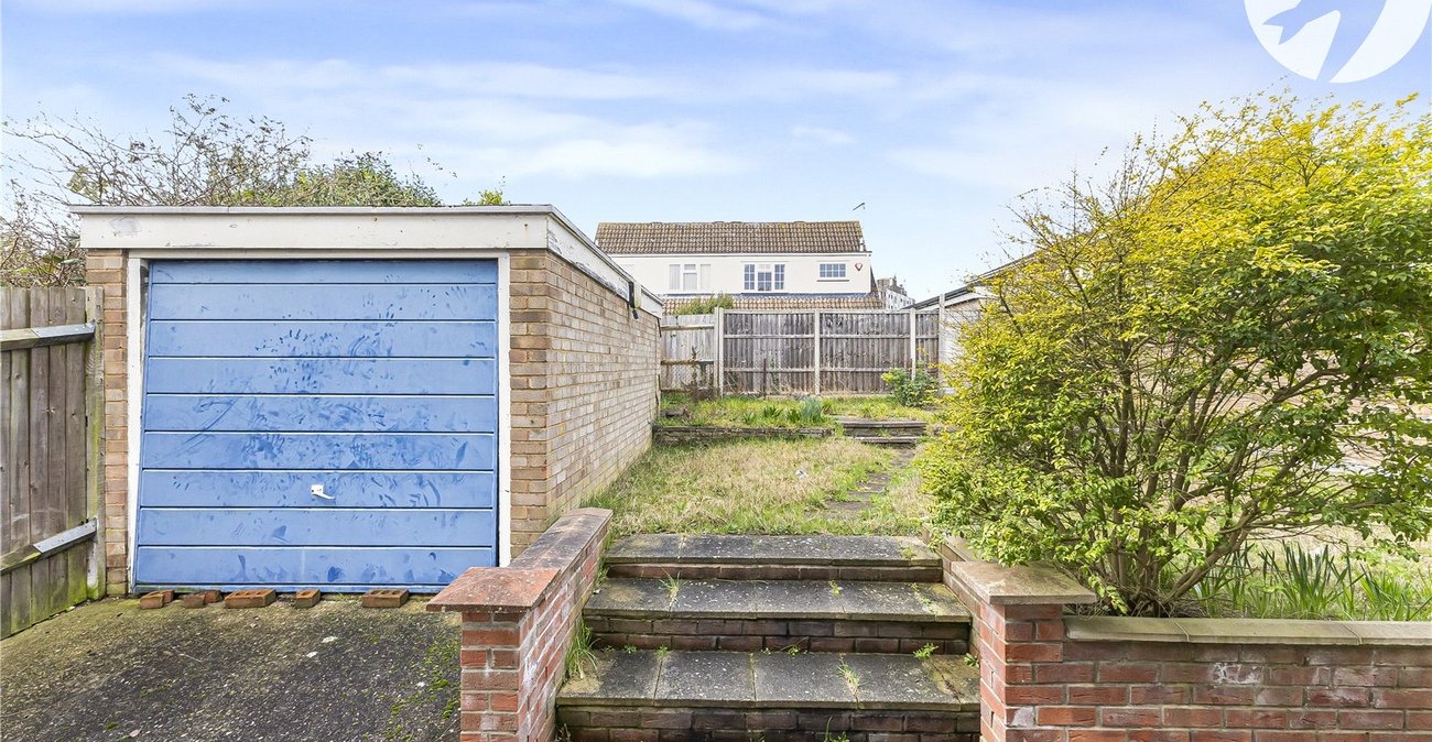 4 bedroom house for sale in Swanley | Robinson Jackson