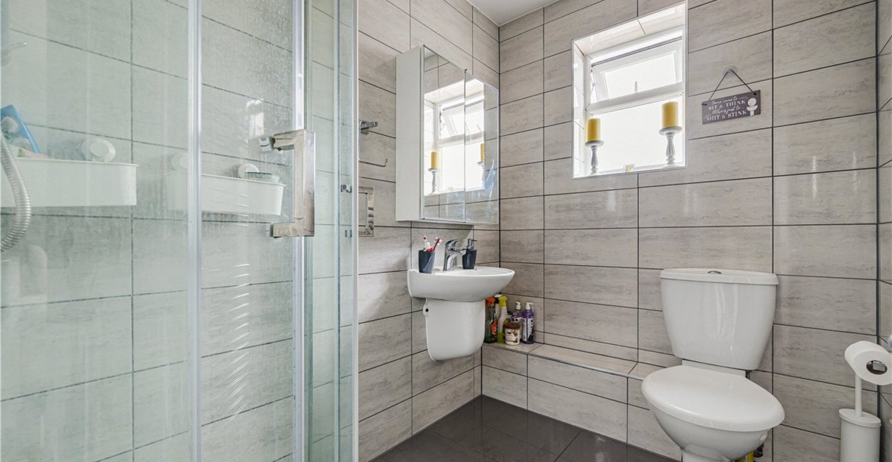 2 bedroom house for sale in Swanley | Robinson Jackson