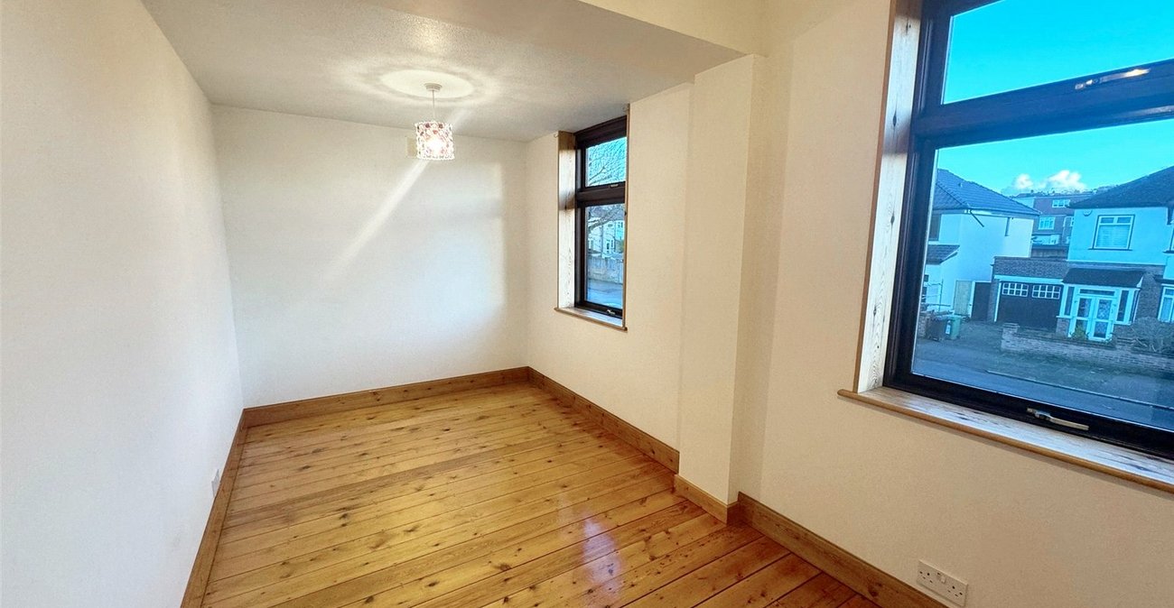 4 bedroom house for sale in Catford | Robinson Jackson