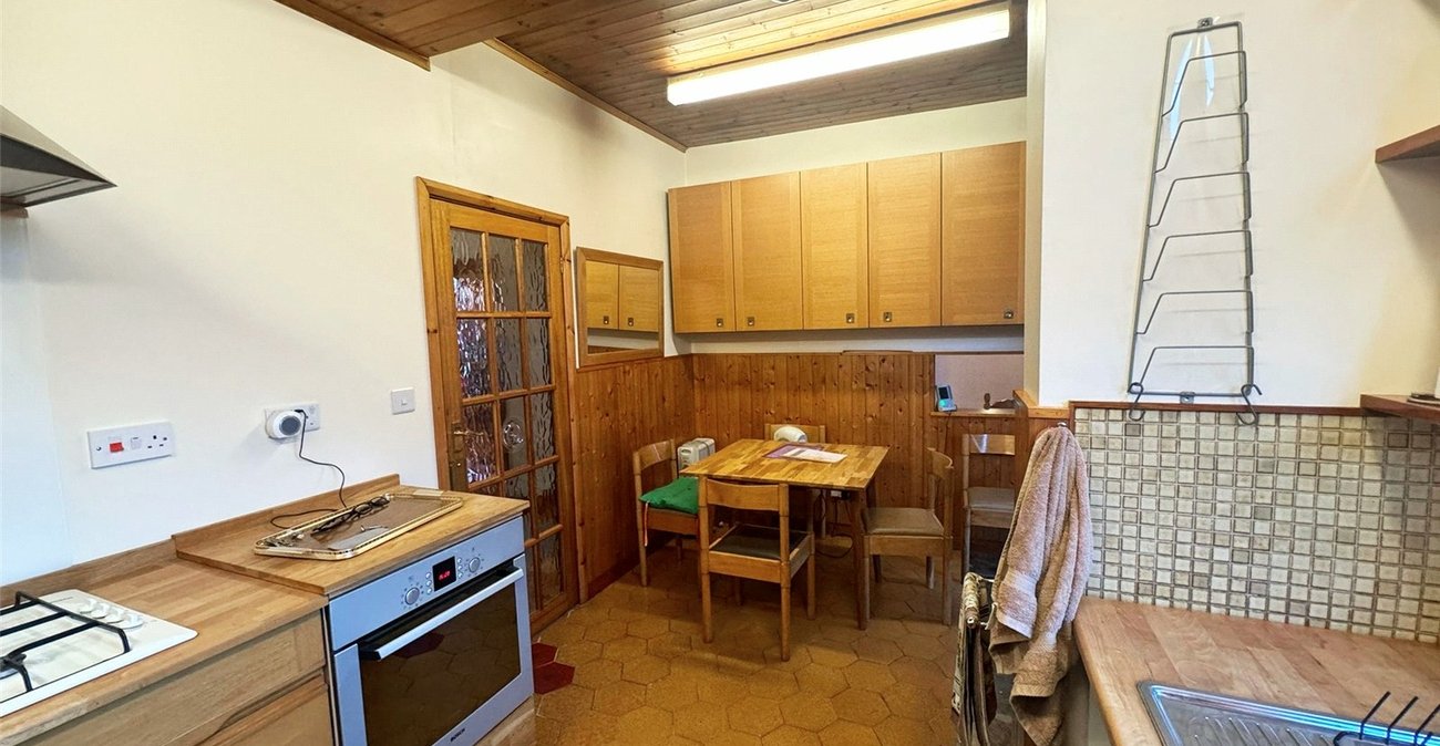 4 bedroom house for sale in Catford | Robinson Jackson