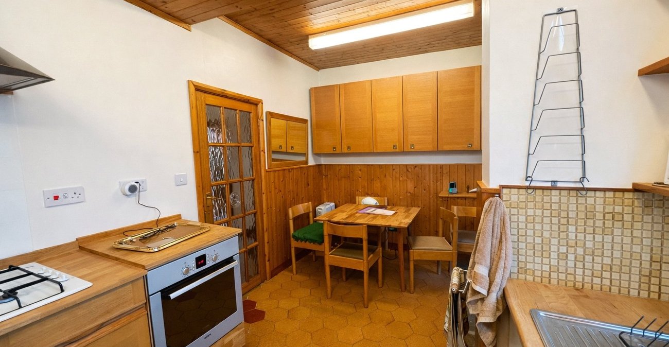 4 bedroom house for sale in Catford | Robinson Jackson