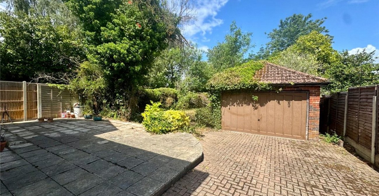 5 bedroom house for sale in Orpington | Robinson Jackson