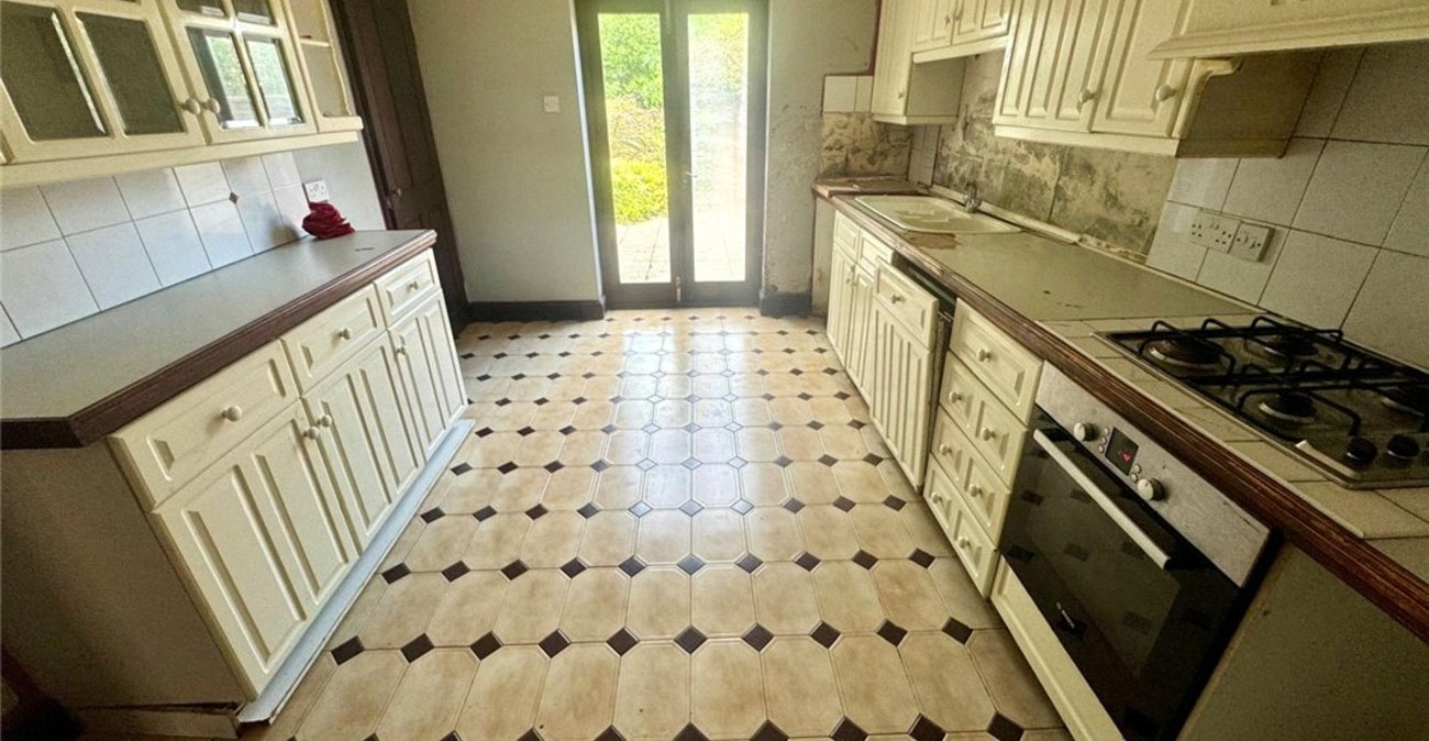 5 bedroom house for sale in Orpington | Robinson Jackson