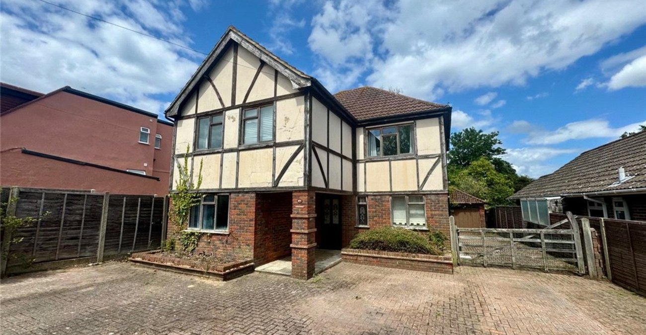 5 bedroom house for sale in Orpington | Robinson Jackson