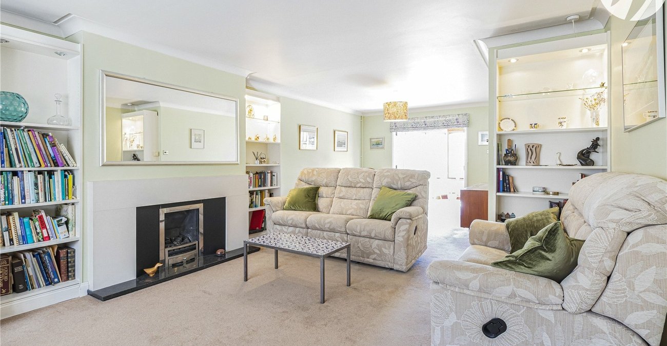 3 bedroom house for sale in Crockenhill | Robinson Jackson