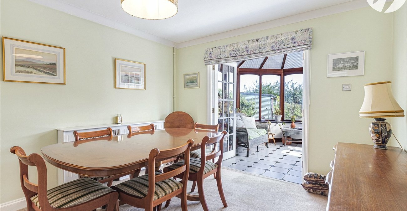 3 bedroom house for sale in Crockenhill | Robinson Jackson