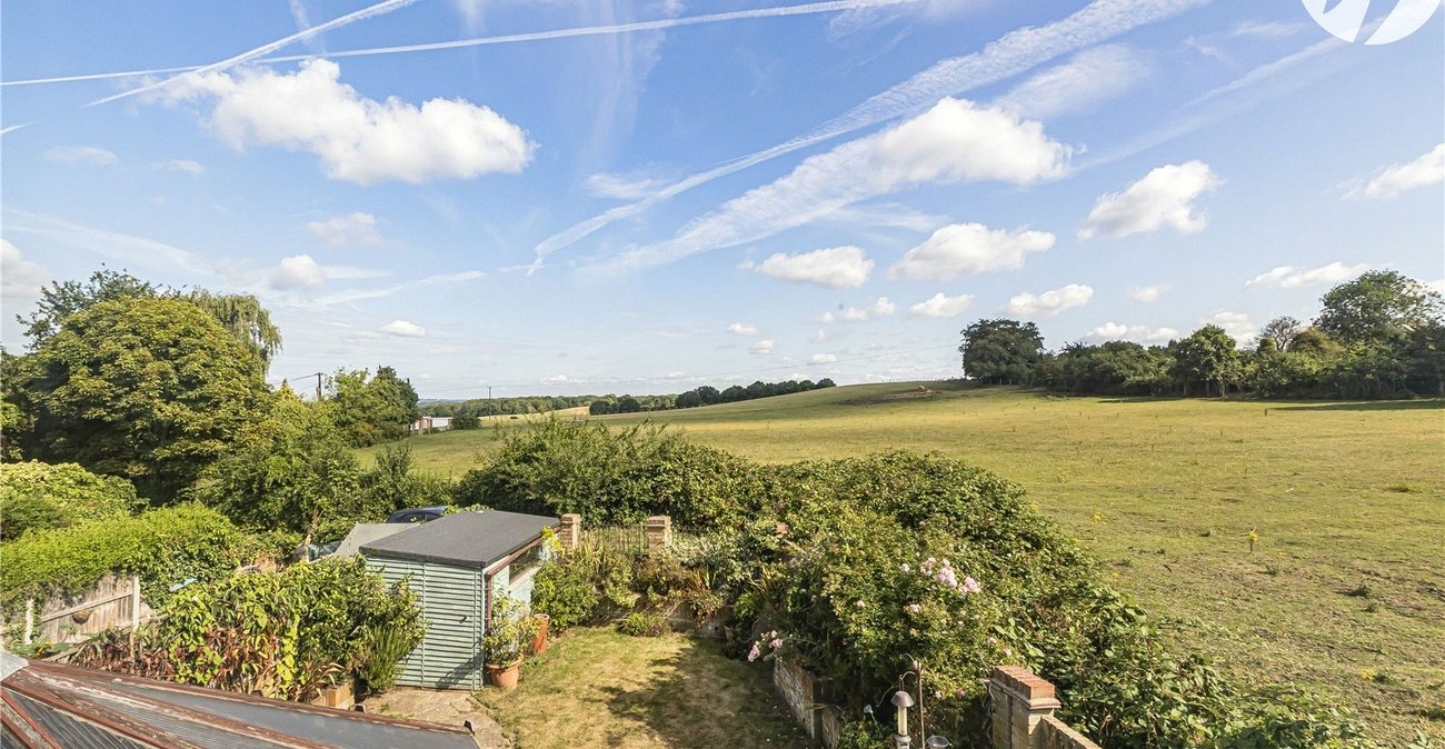 3 bedroom house for sale in Crockenhill | Robinson Jackson