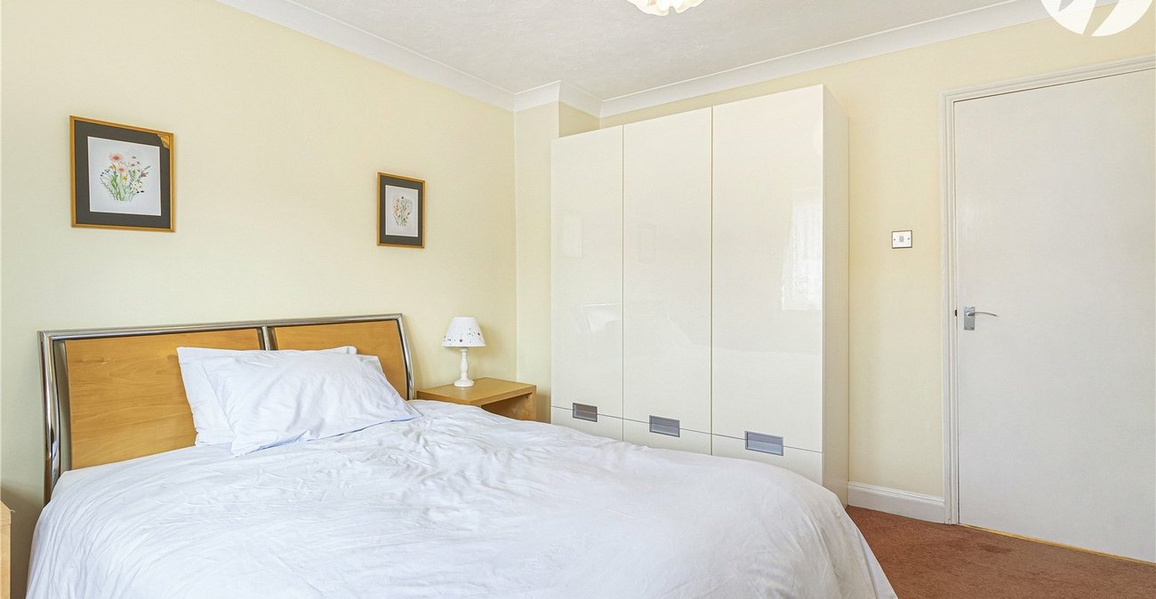 3 bedroom house for sale in Crockenhill | Robinson Jackson