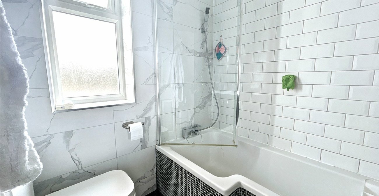 3 bedroom house for sale in Sidcup | Robinson Jackson