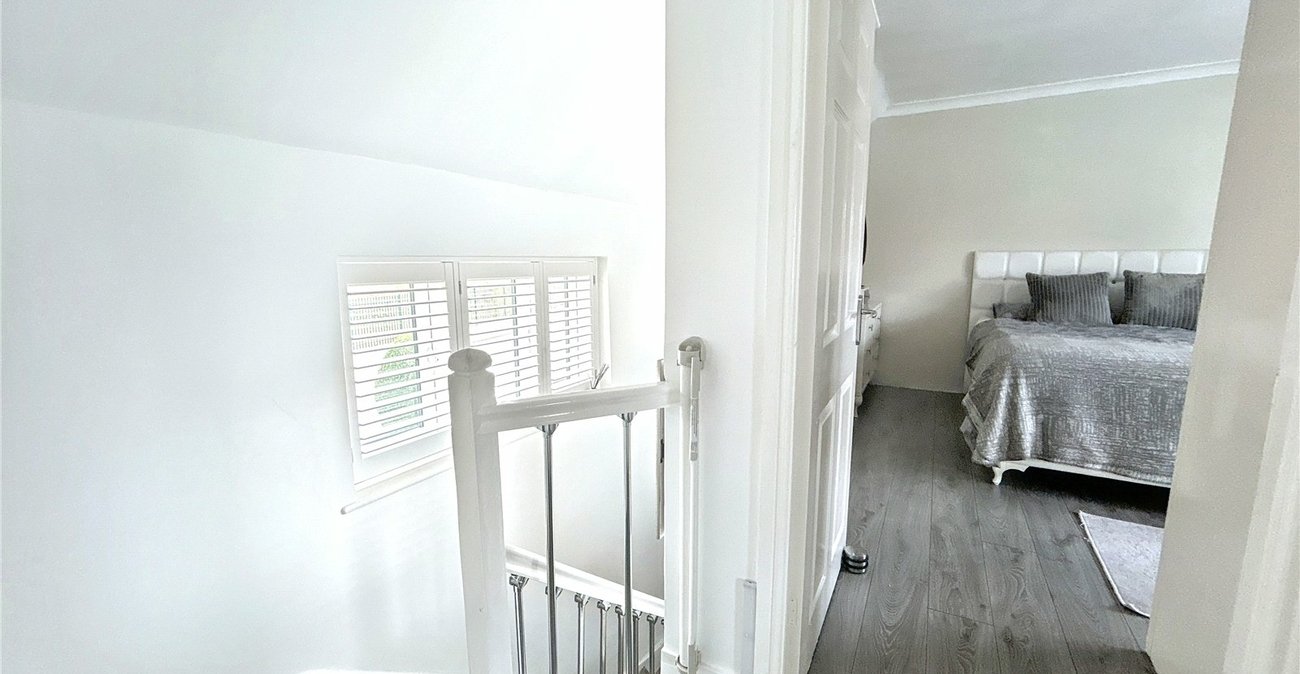 3 bedroom house for sale in Sidcup | Robinson Jackson