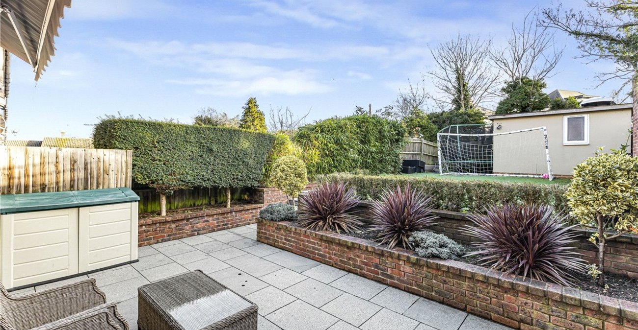3 bedroom house for sale in Orpington | Robinson Jackson