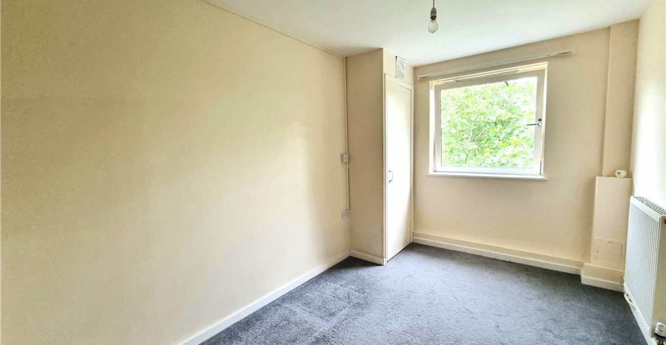 2 bedroom property for sale in Orpington | Robinson Jackson