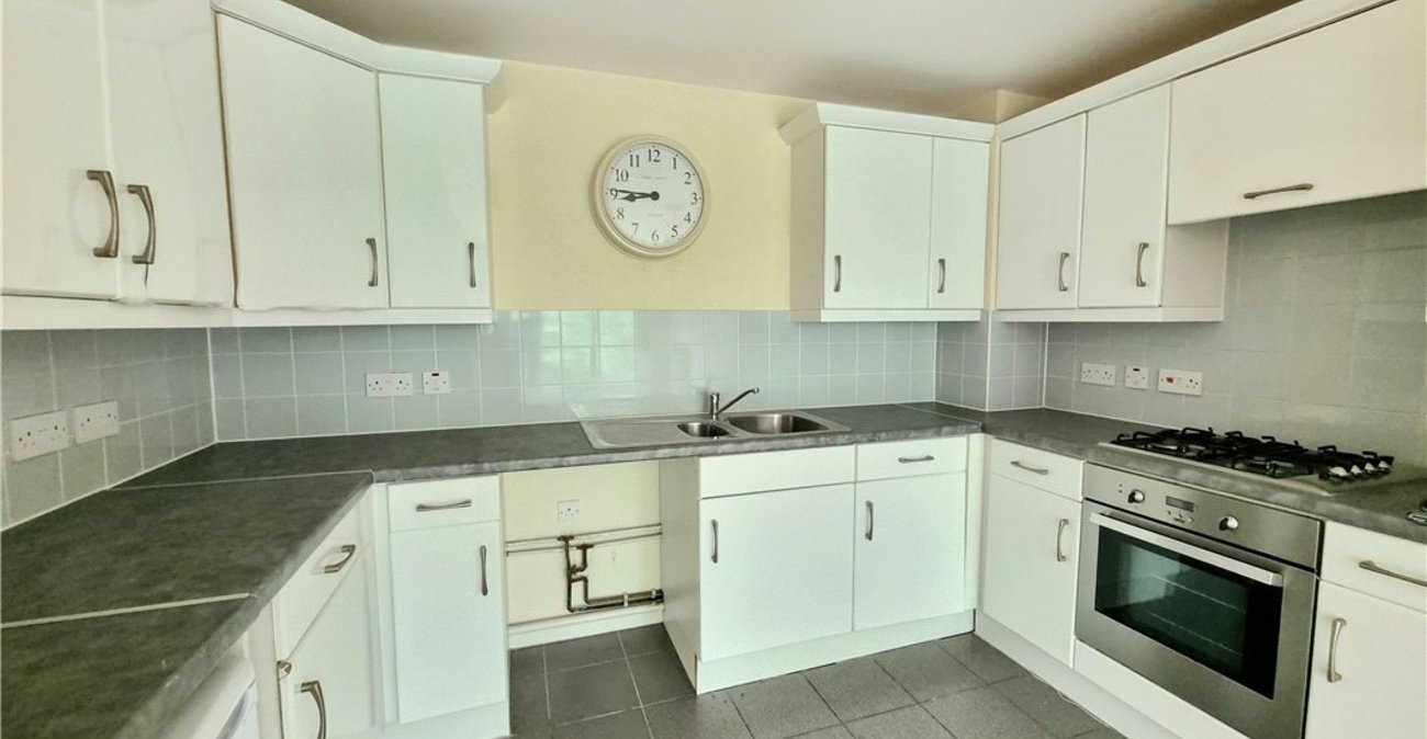 2 bedroom property for sale in Orpington | Robinson Jackson